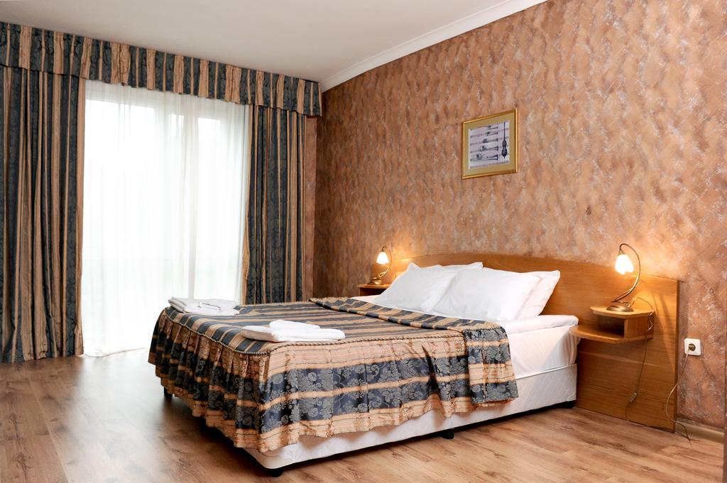 Hotel Akord Sofia Luaran gambar