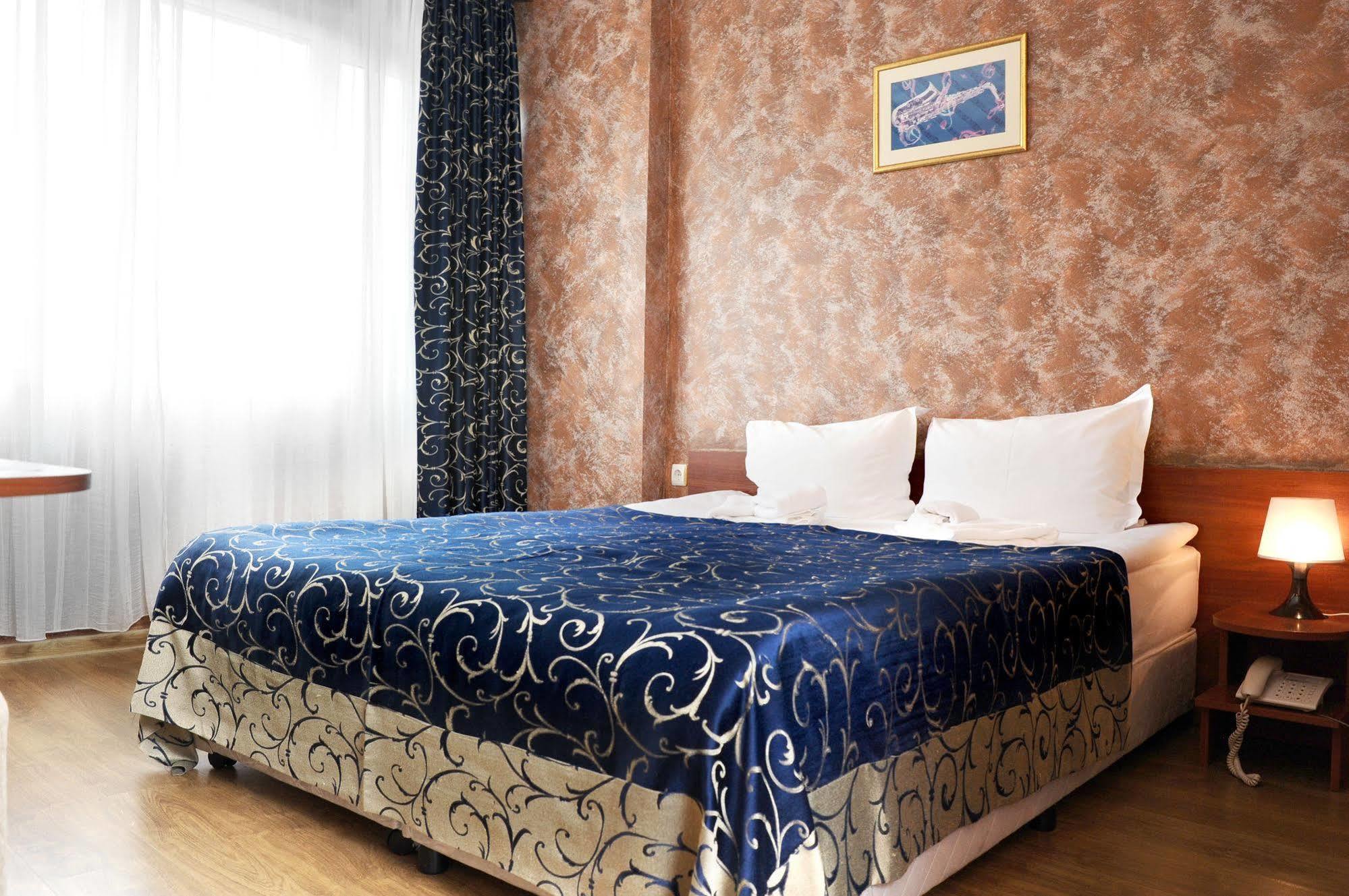 Hotel Akord Sofia Luaran gambar